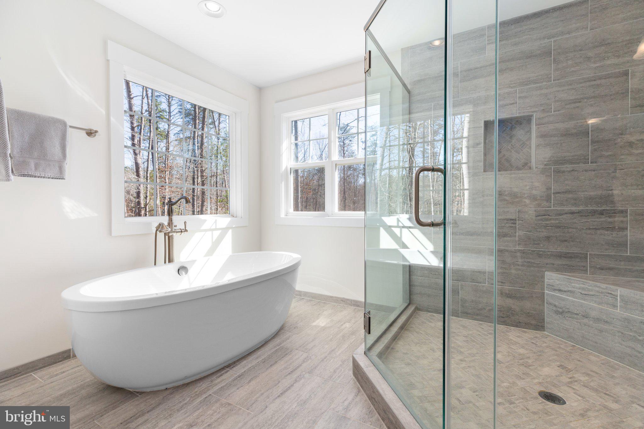 SULLIVAN ESTATES - Residential