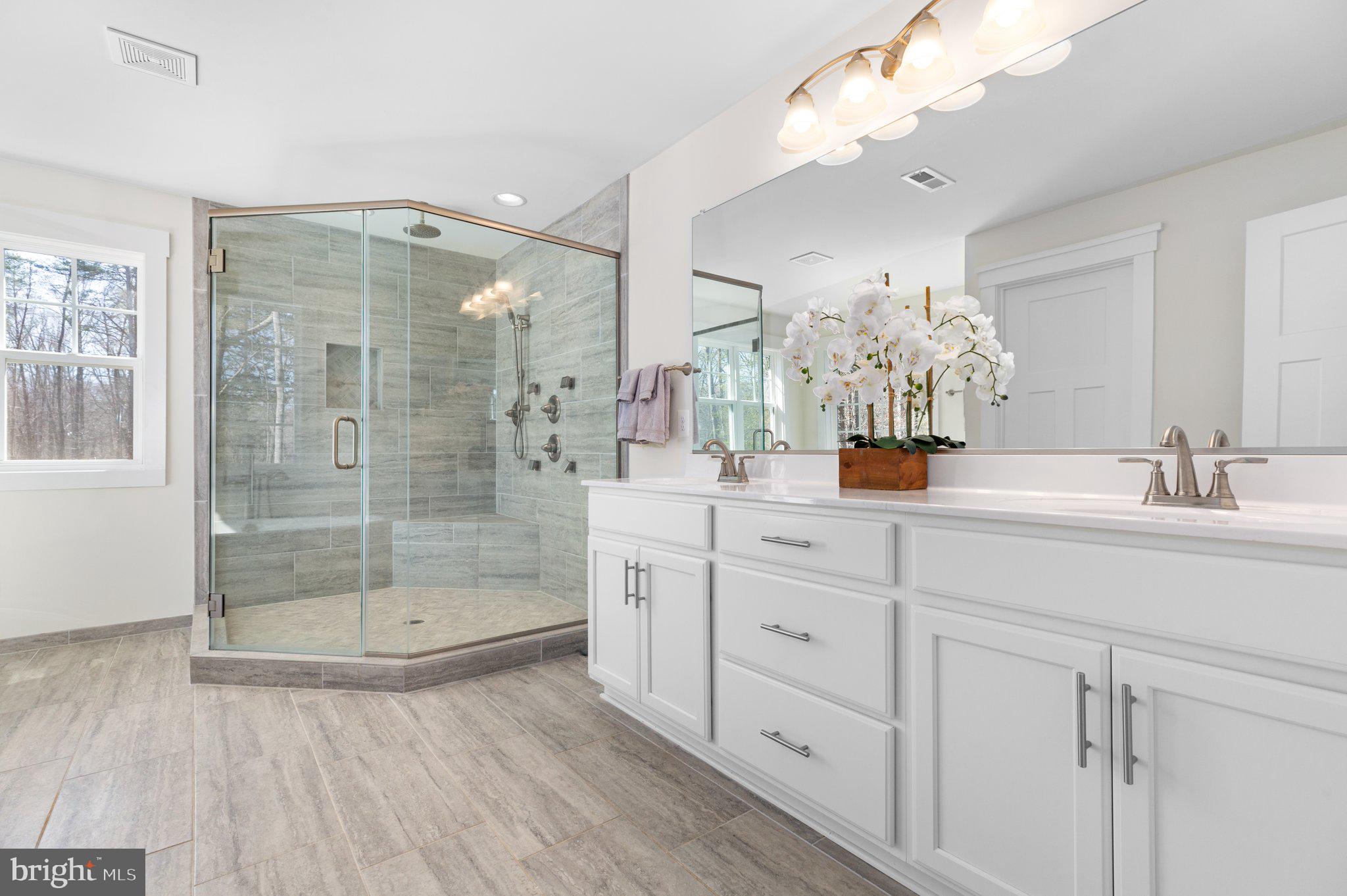 SULLIVAN ESTATES - Residential