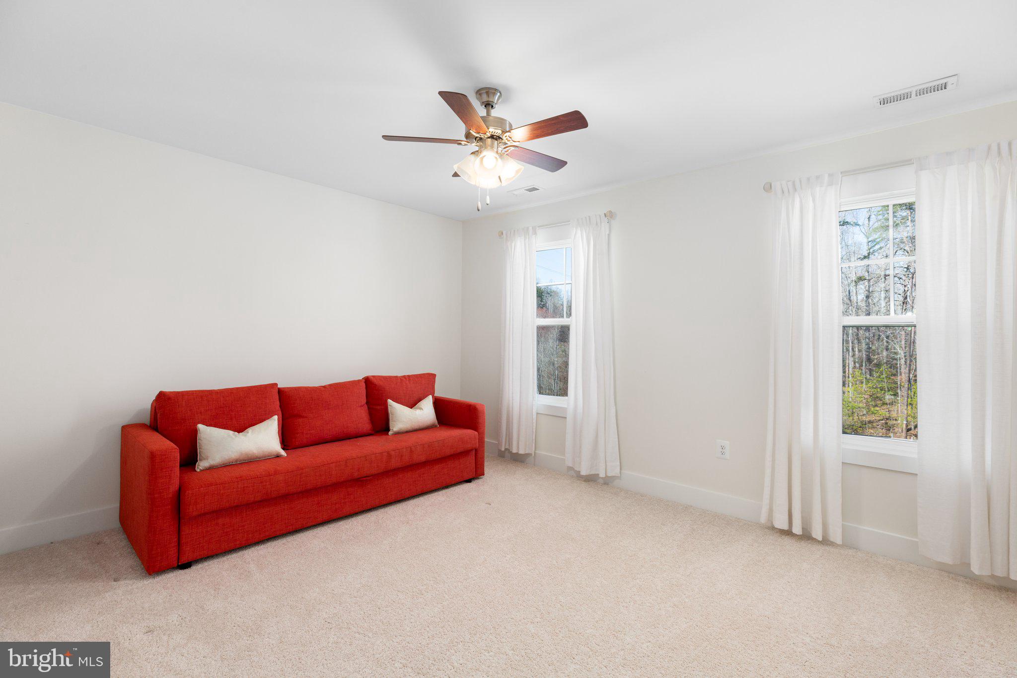 SULLIVAN ESTATES - Residential