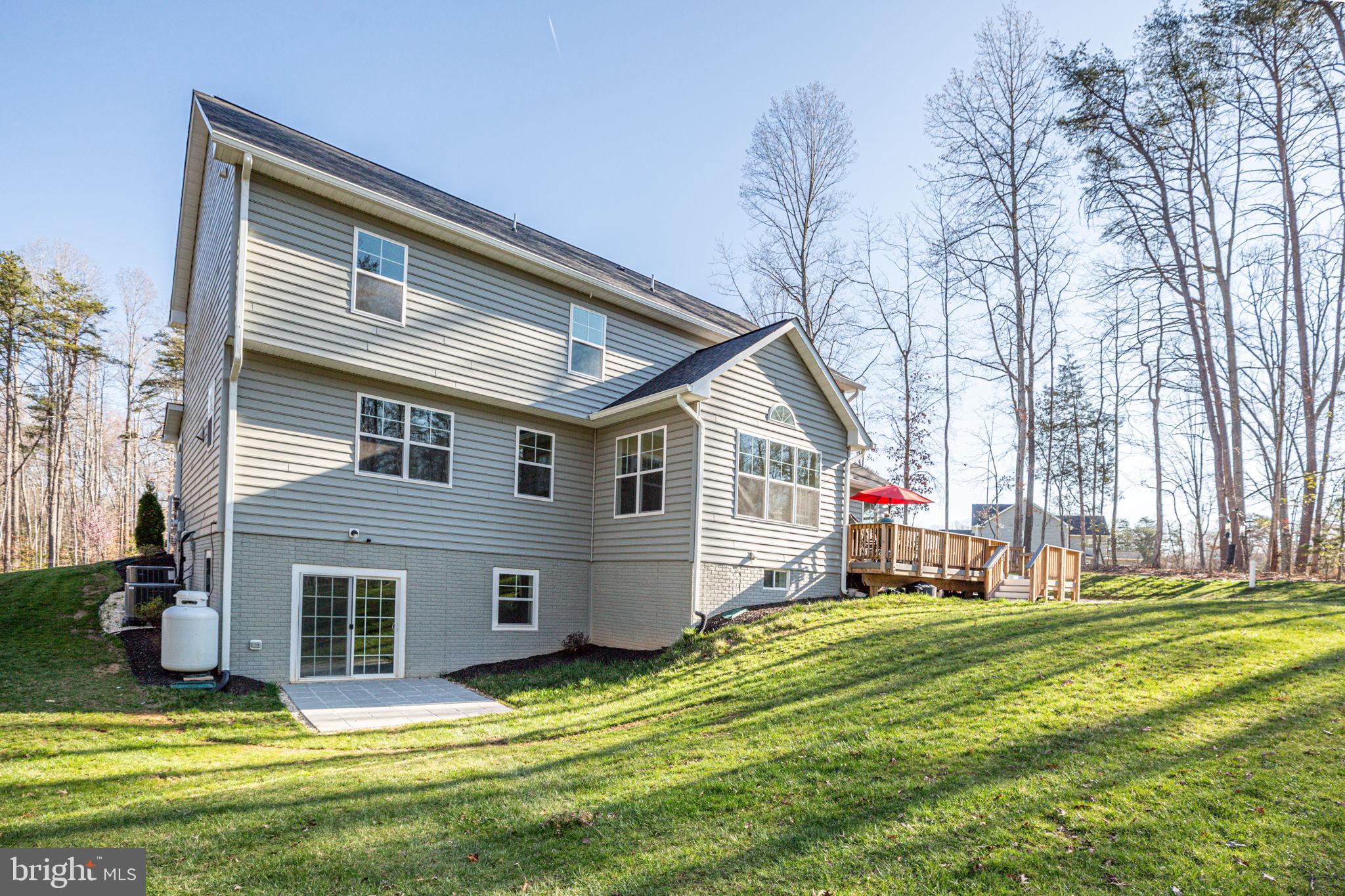 SULLIVAN ESTATES - Residential