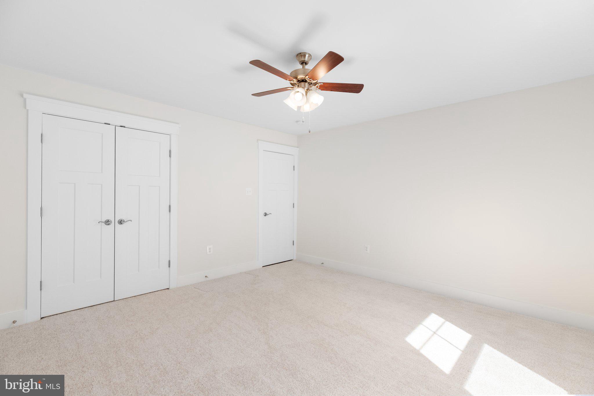 SULLIVAN ESTATES - Residential