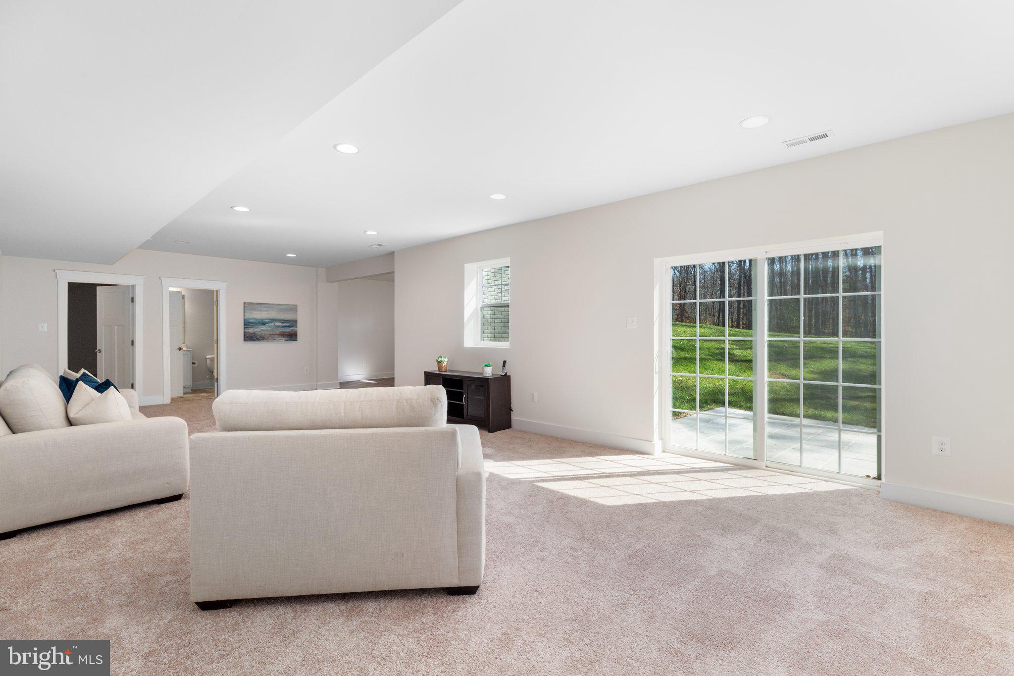 SULLIVAN ESTATES - Residential