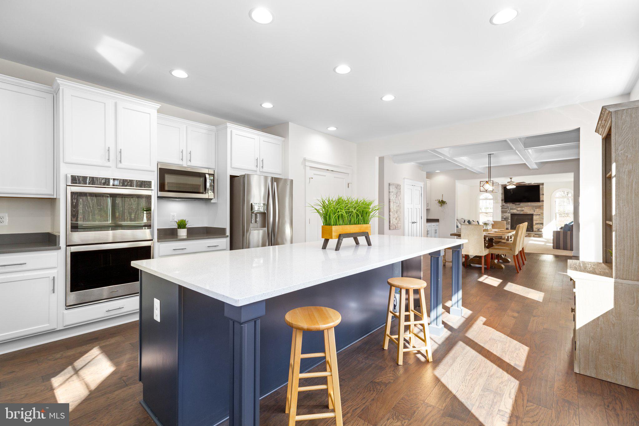 SULLIVAN ESTATES - Residential