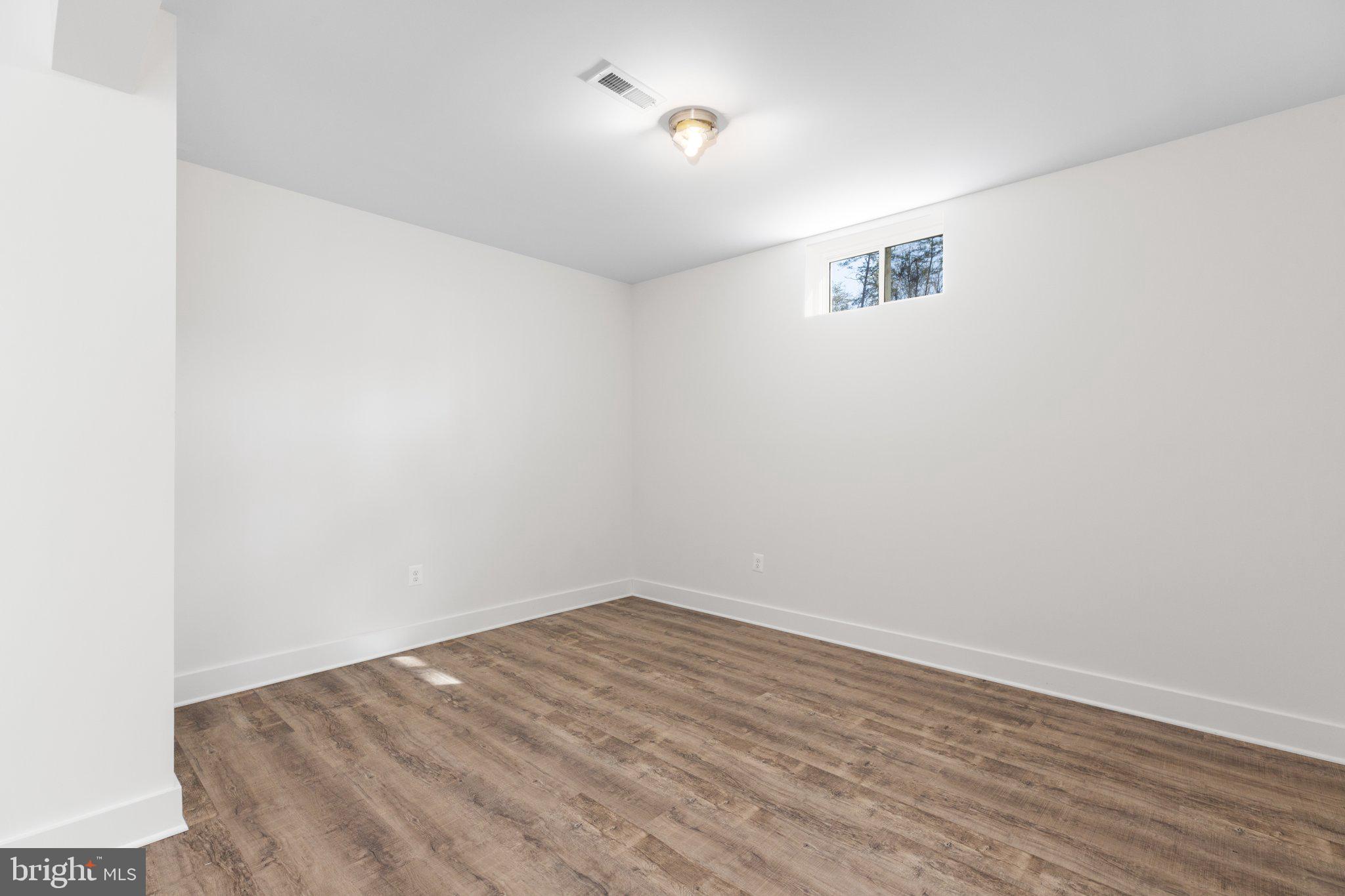 SULLIVAN ESTATES - Residential