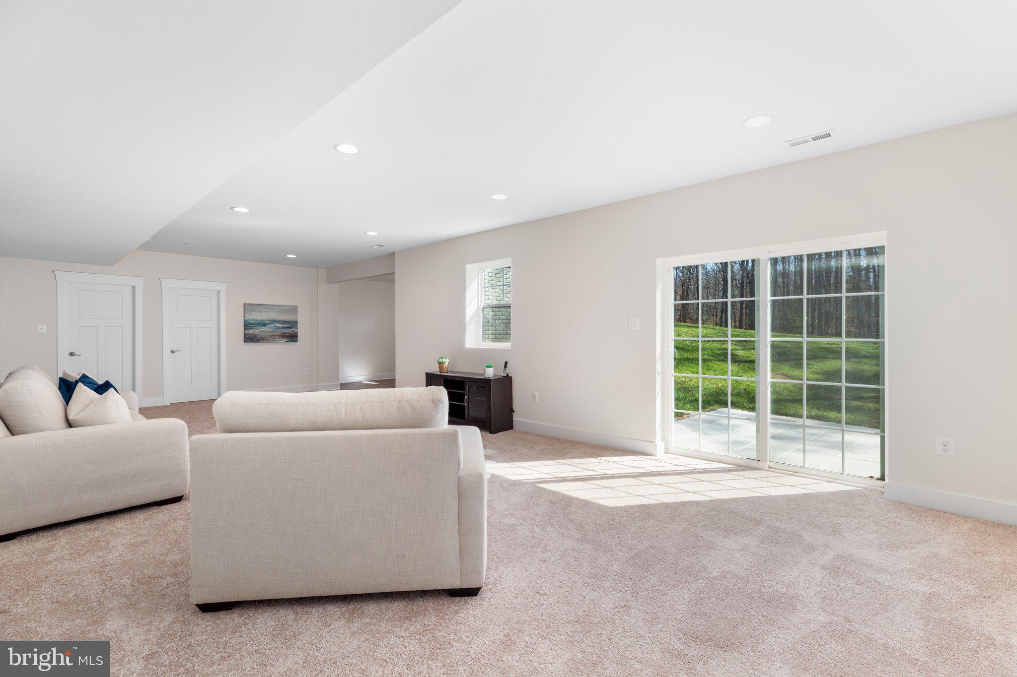 SULLIVAN ESTATES - Residential