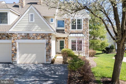 30 OVERLOOK CIRCLE 30 BERWYN PA 19312