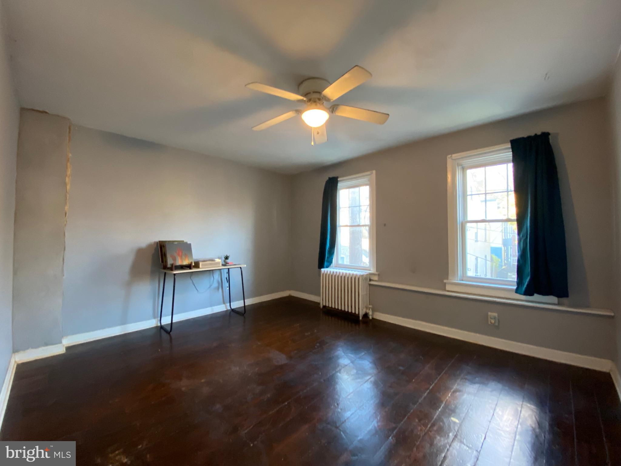 CHESTNUT HILL - Residential