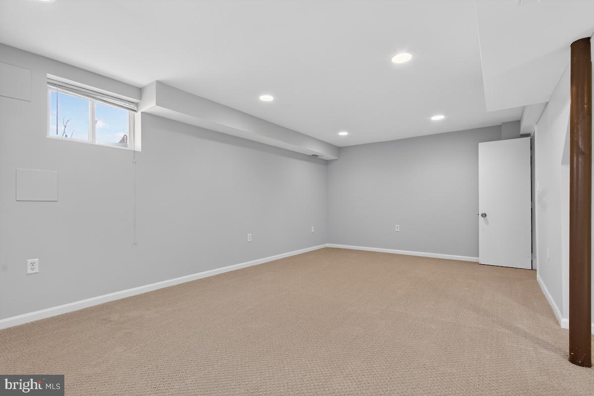 HILLCREST HEIGHTS - Residential