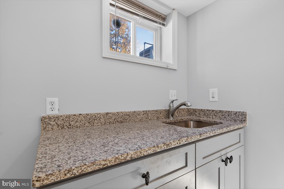 HILLCREST HEIGHTS - Residential