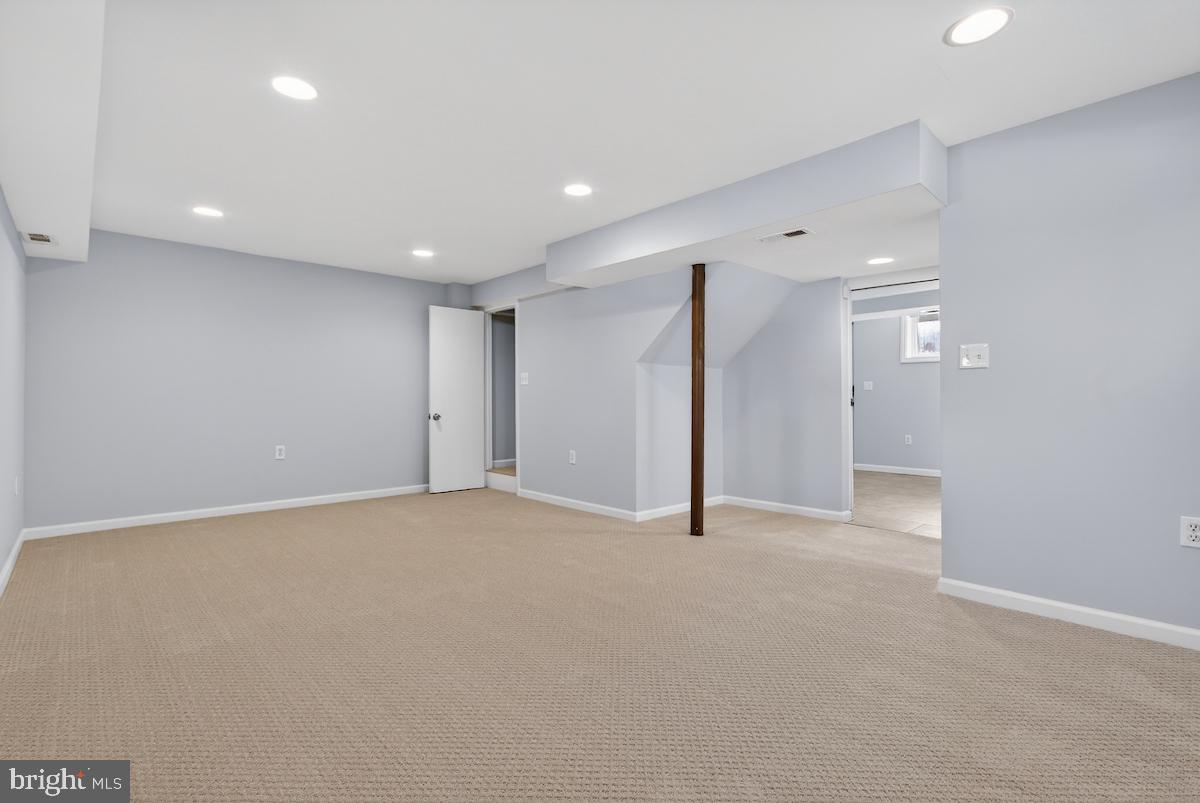 HILLCREST HEIGHTS - Residential