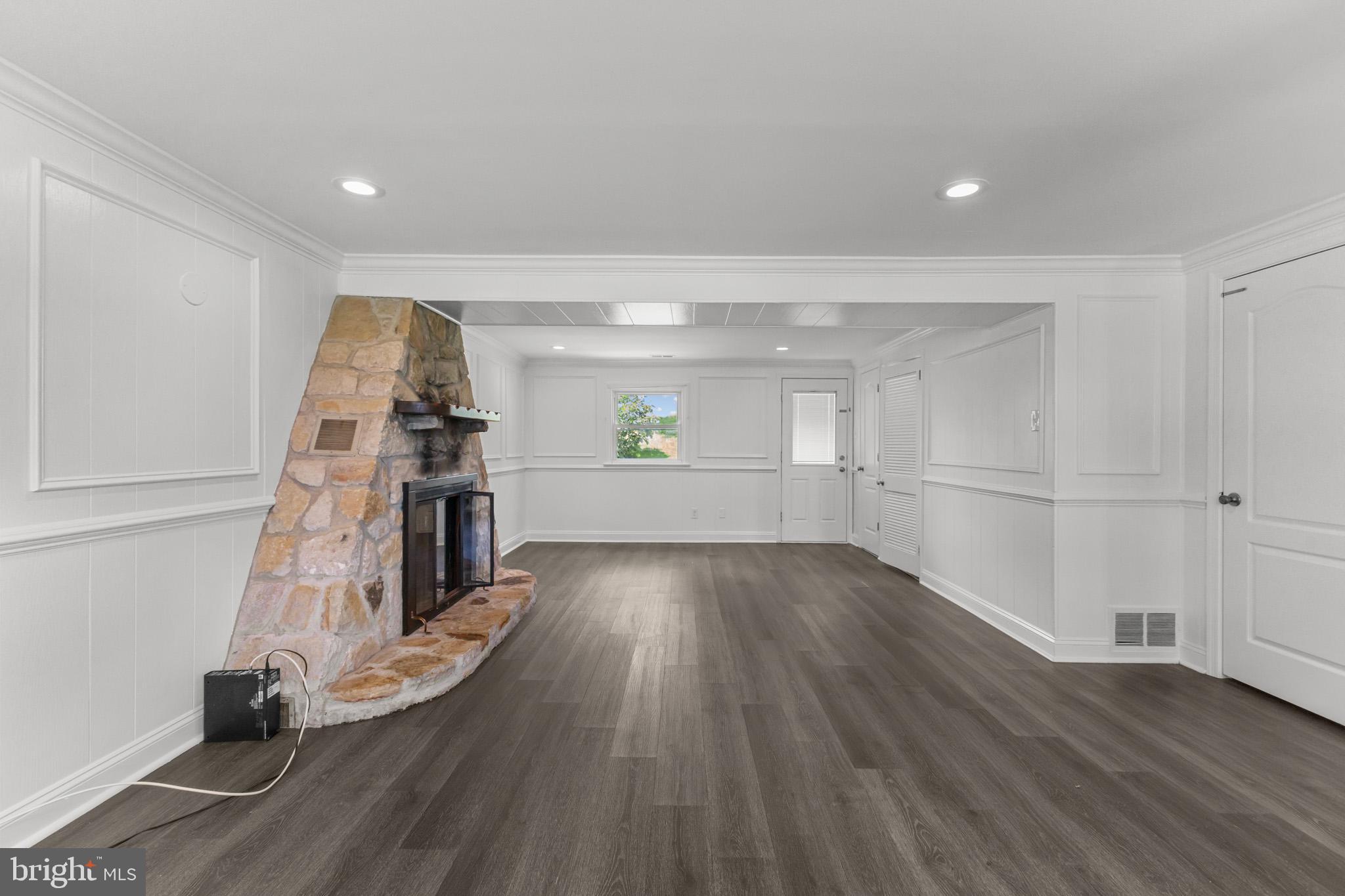 215 DOLORES DRIVE