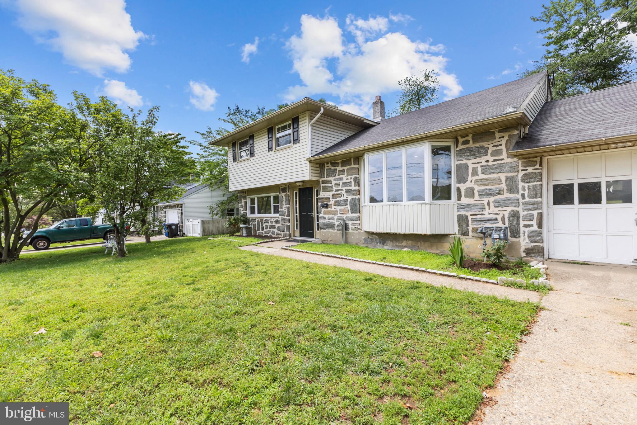 215 DOLORES DRIVE