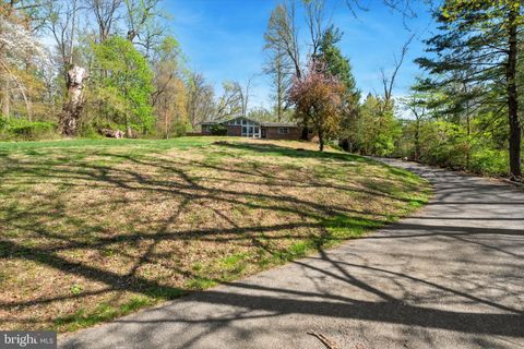 60 ANDRIEN ROAD GLEN MILLS PA 19342