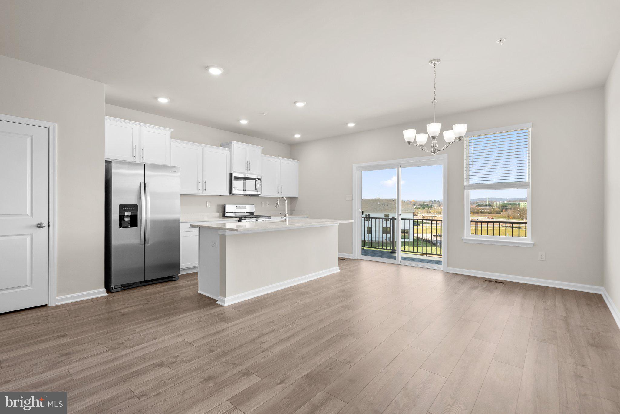 RENN QUARTER - Residential Lease