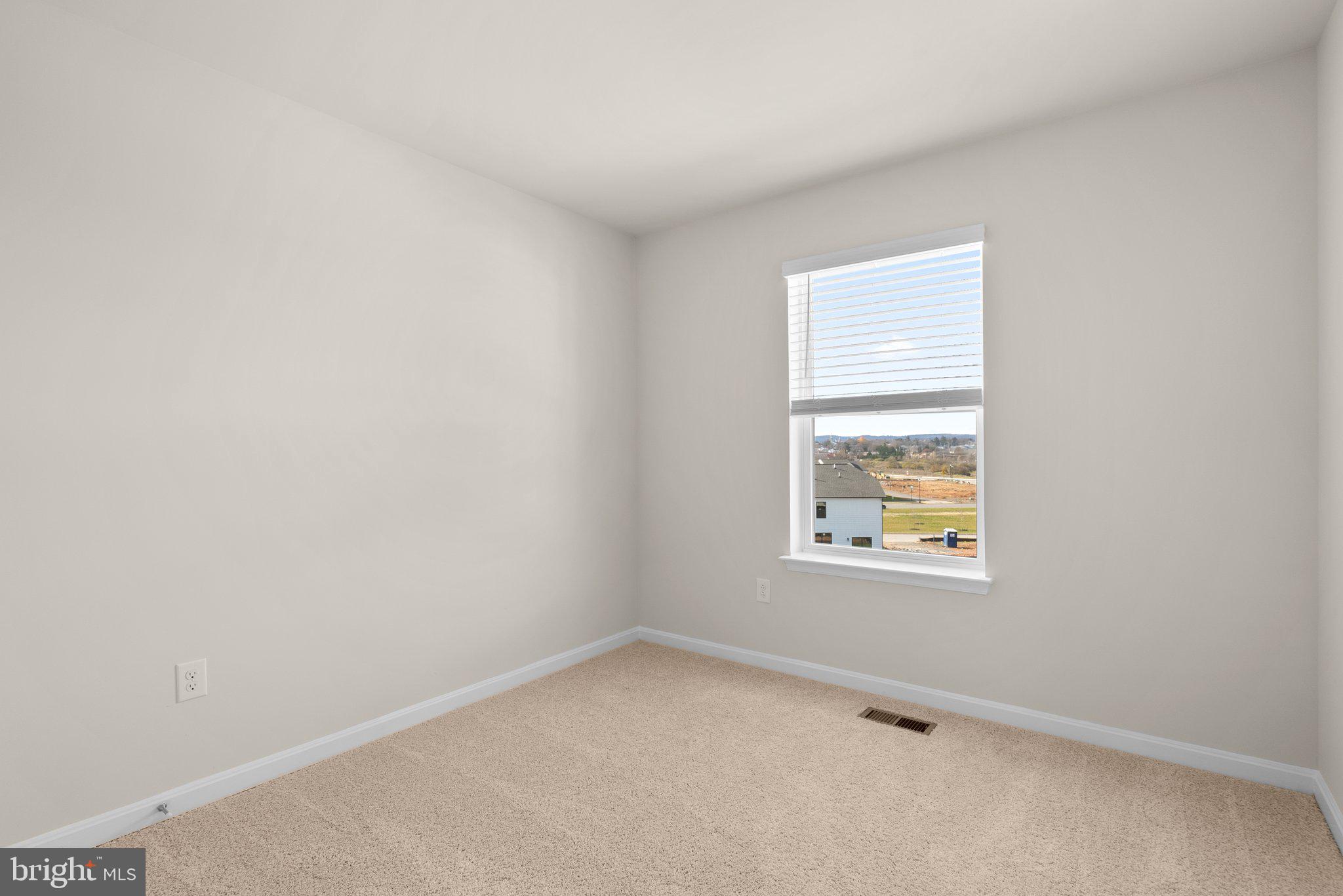 RENN QUARTER - Residential Lease