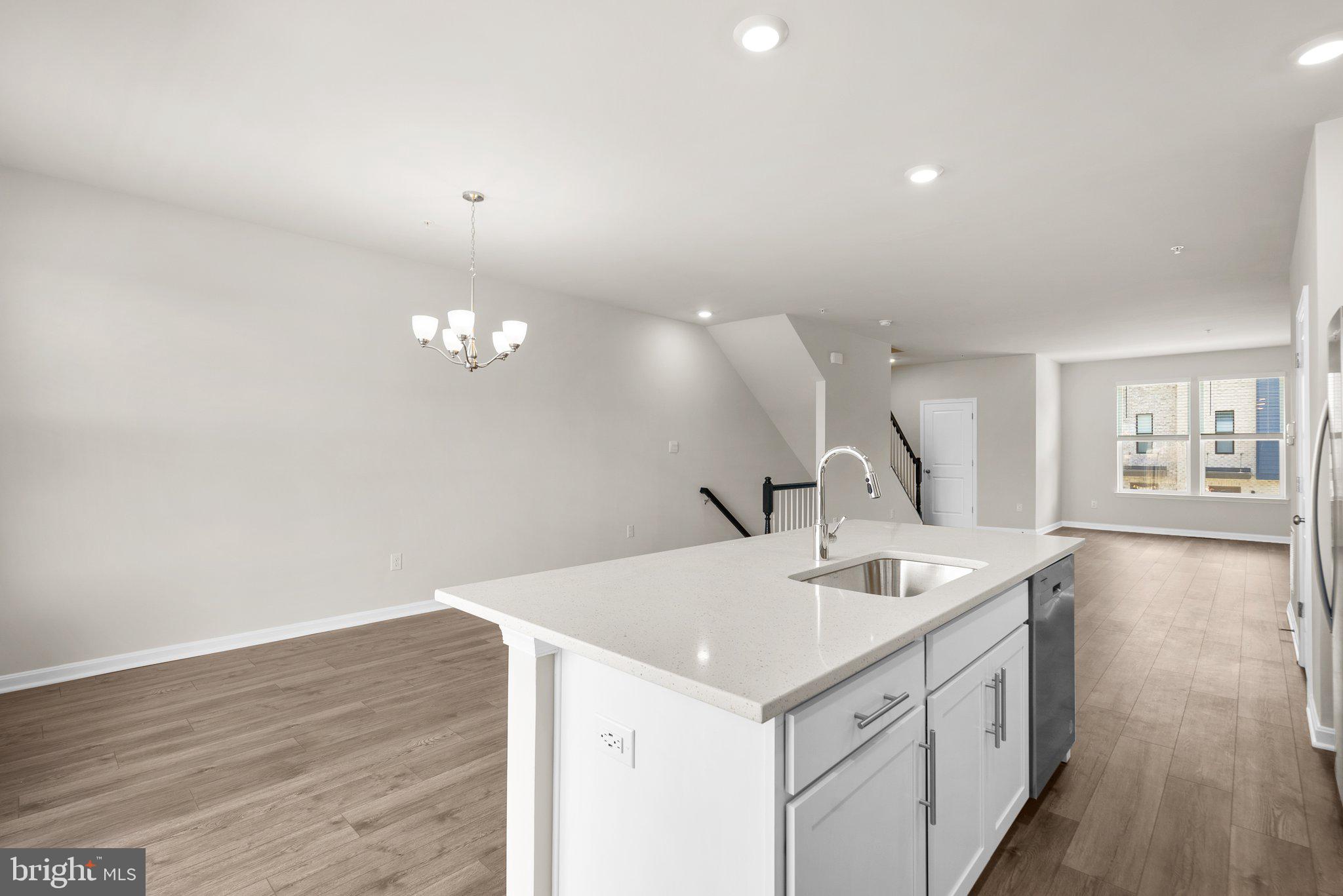 RENN QUARTER - Residential Lease