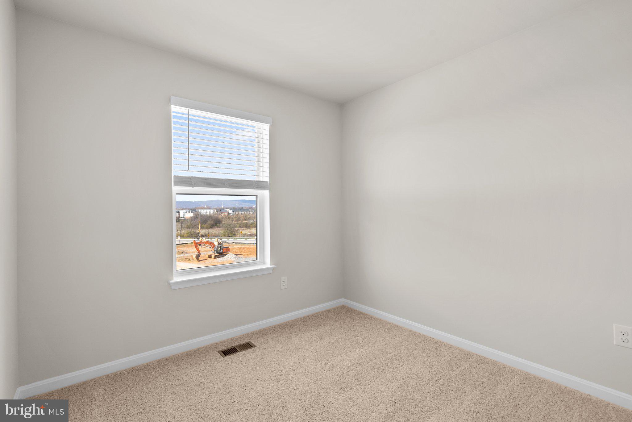 RENN QUARTER - Residential Lease