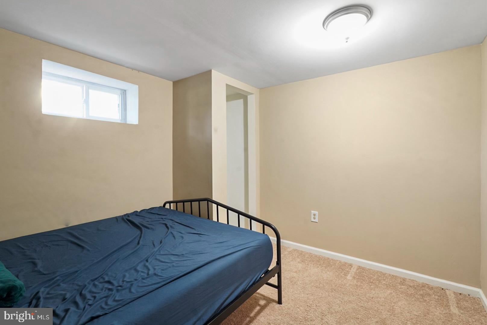 LAWRENCE C MOORE SUB - Residential Lease