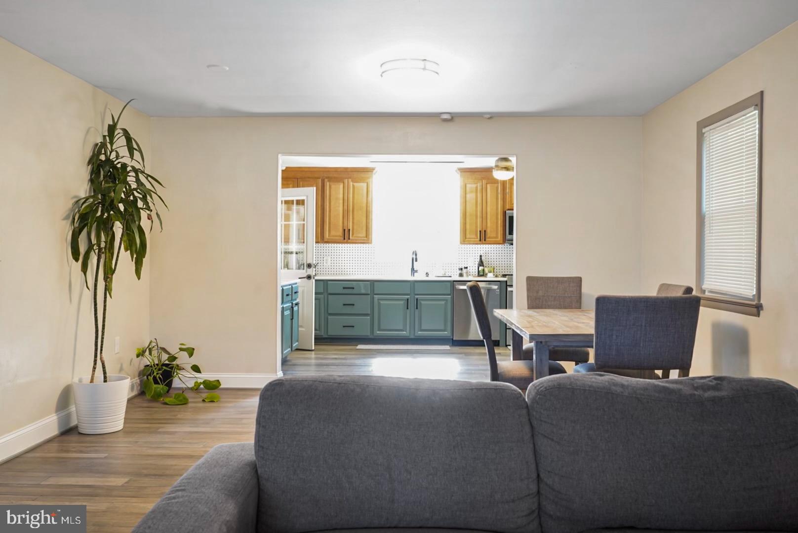 LAWRENCE C MOORE SUB - Residential Lease