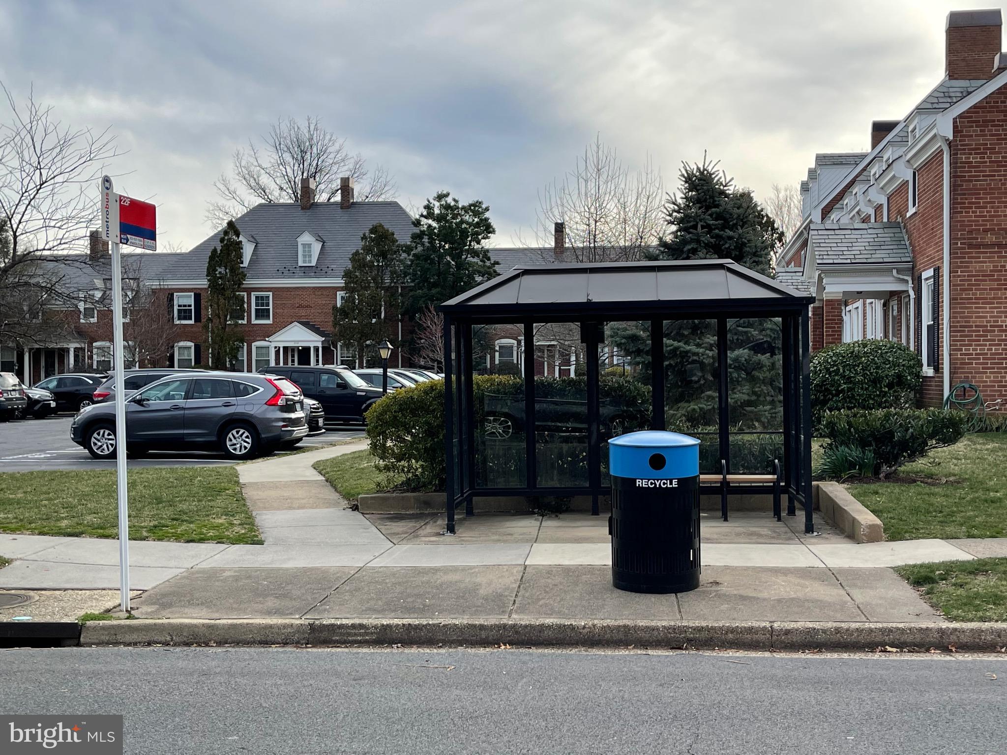 FAIRLINGTON ARBORS - Residential Lease