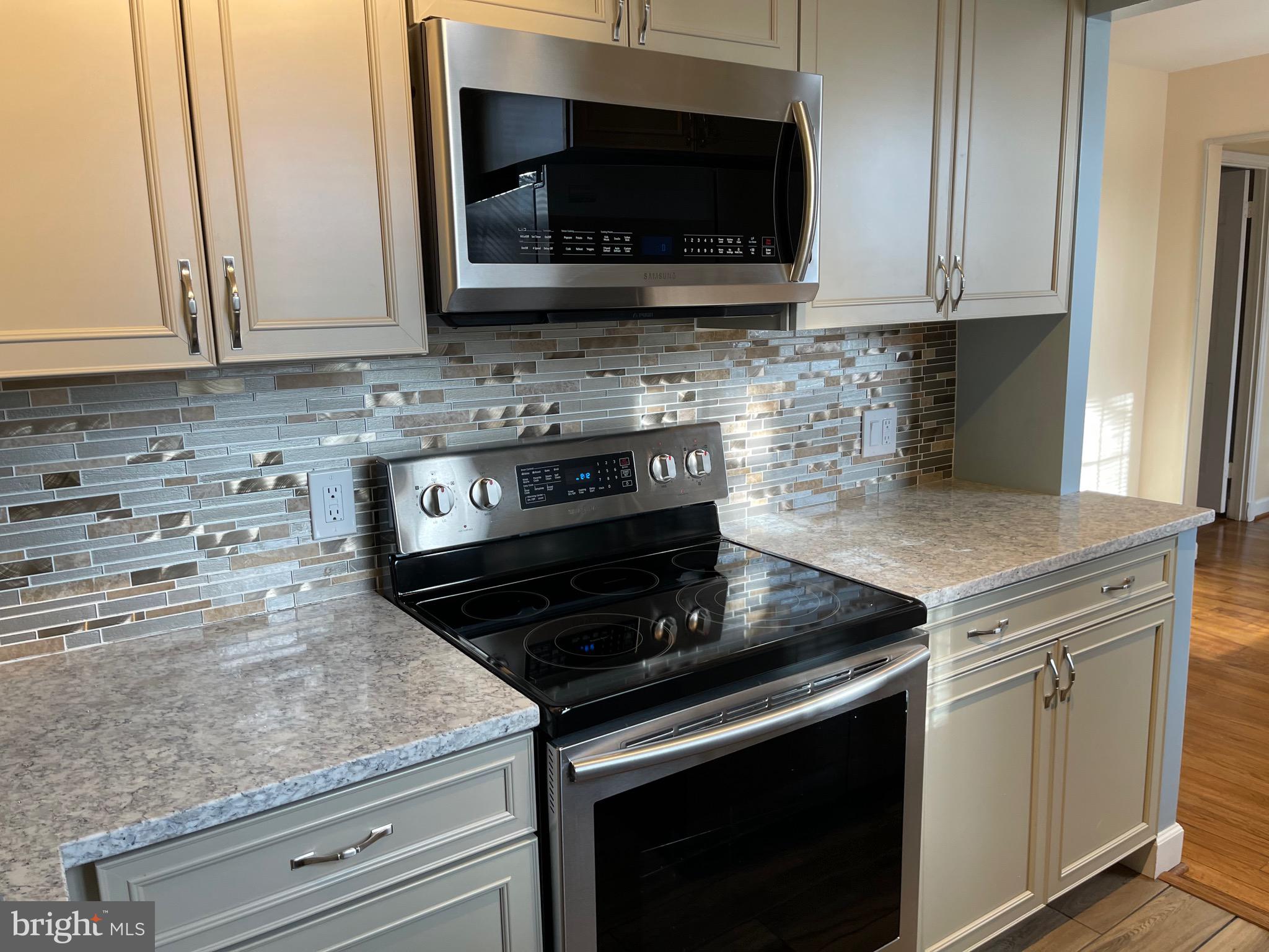 FAIRLINGTON ARBORS - Residential Lease