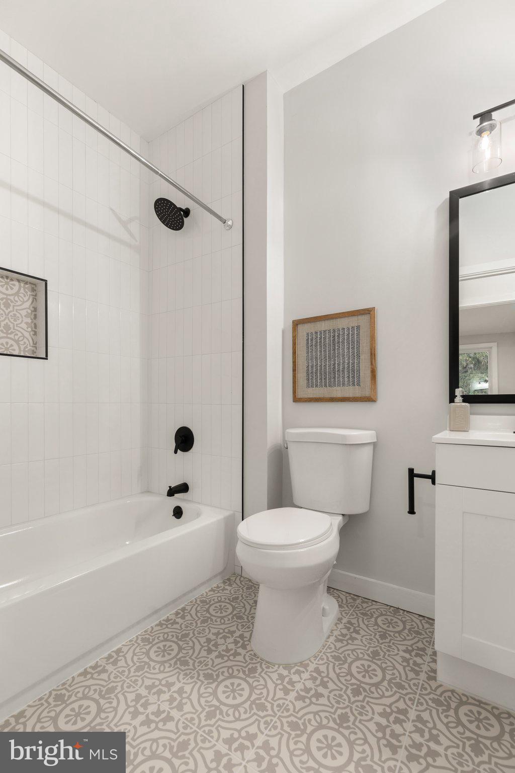 PIKESVILLE - Residential