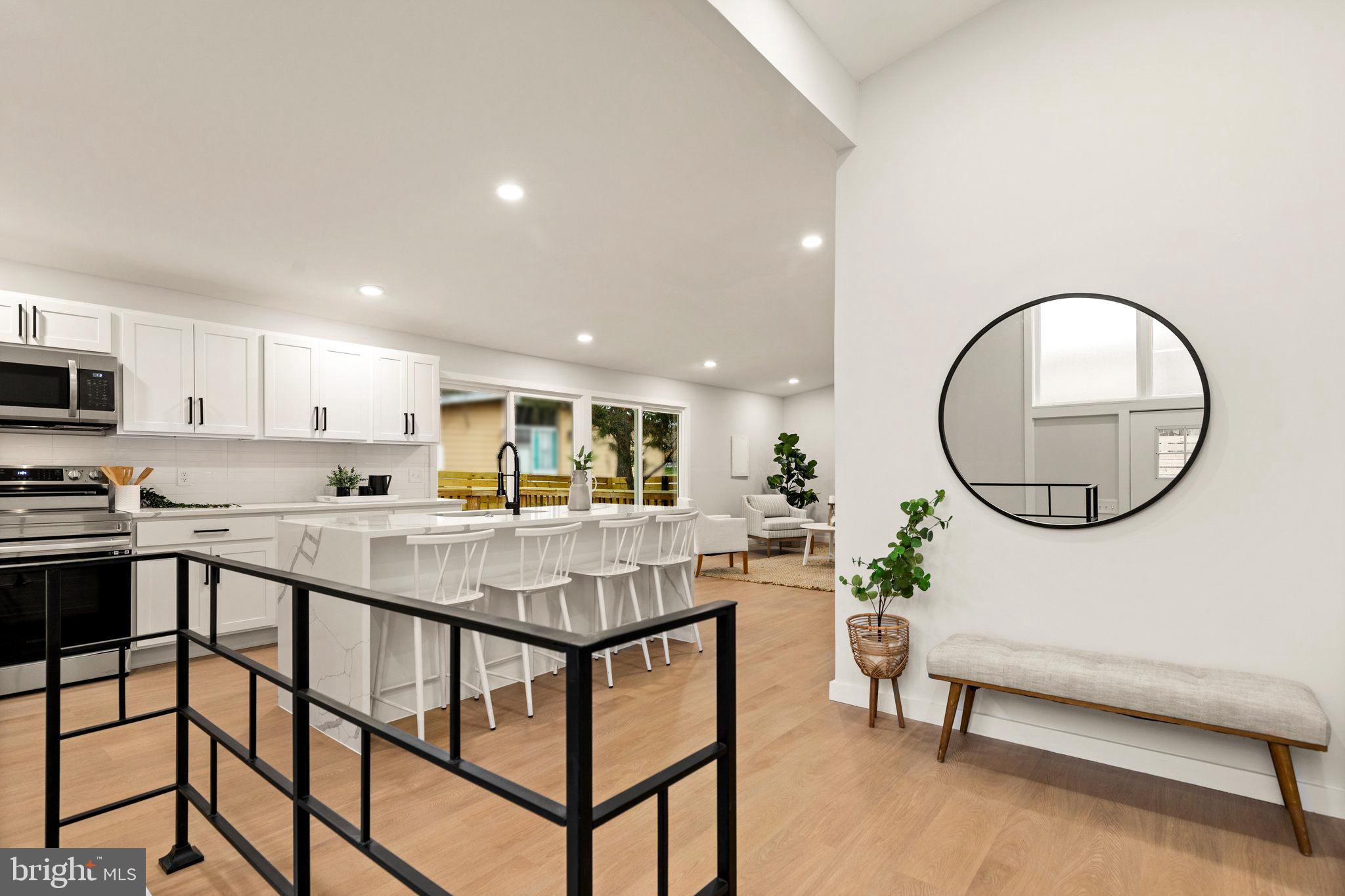 PIKESVILLE - Residential