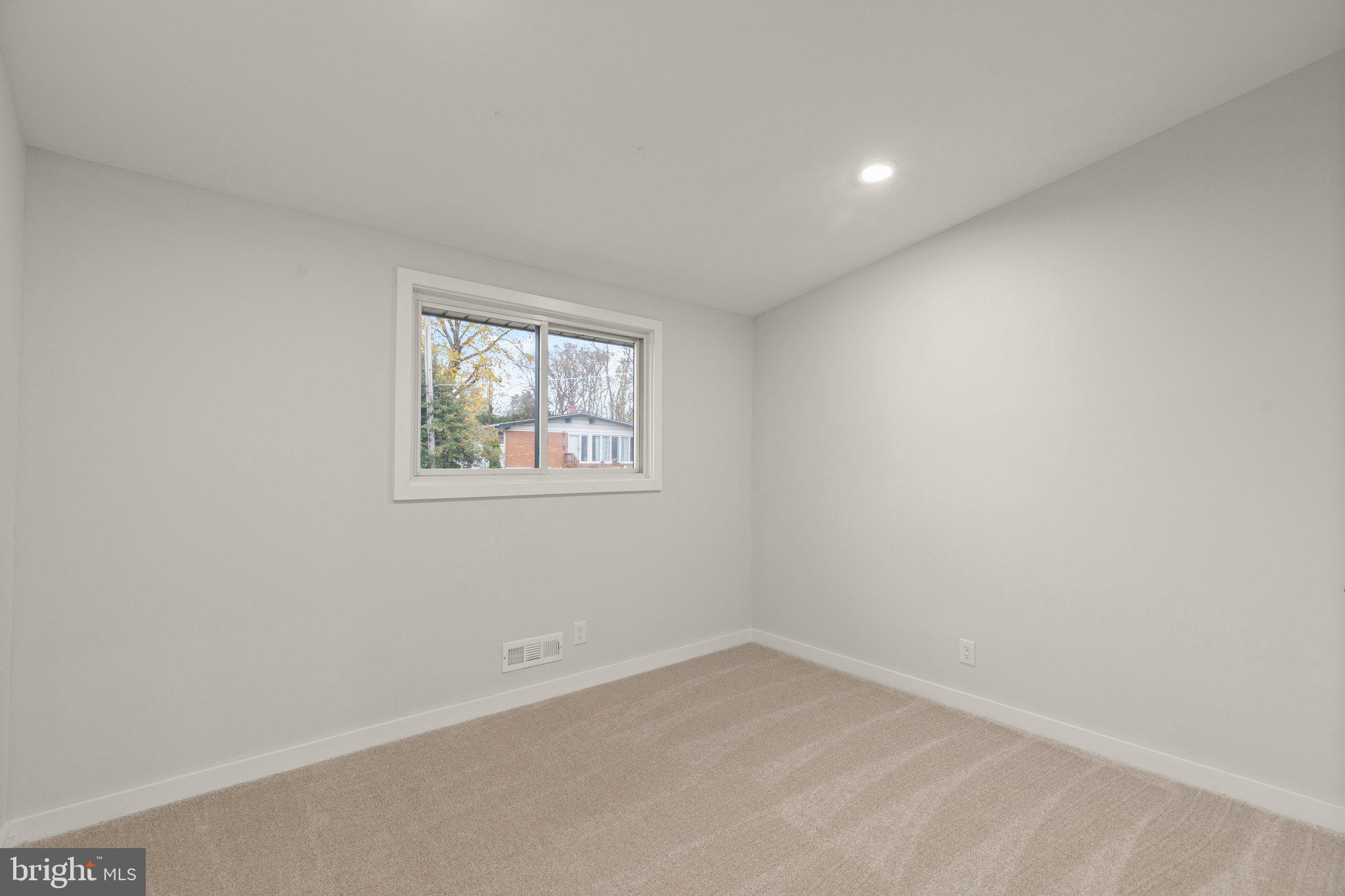 PIKESVILLE - Residential