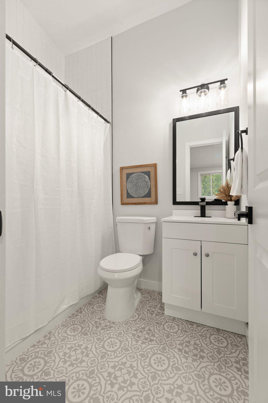 PIKESVILLE - Residential