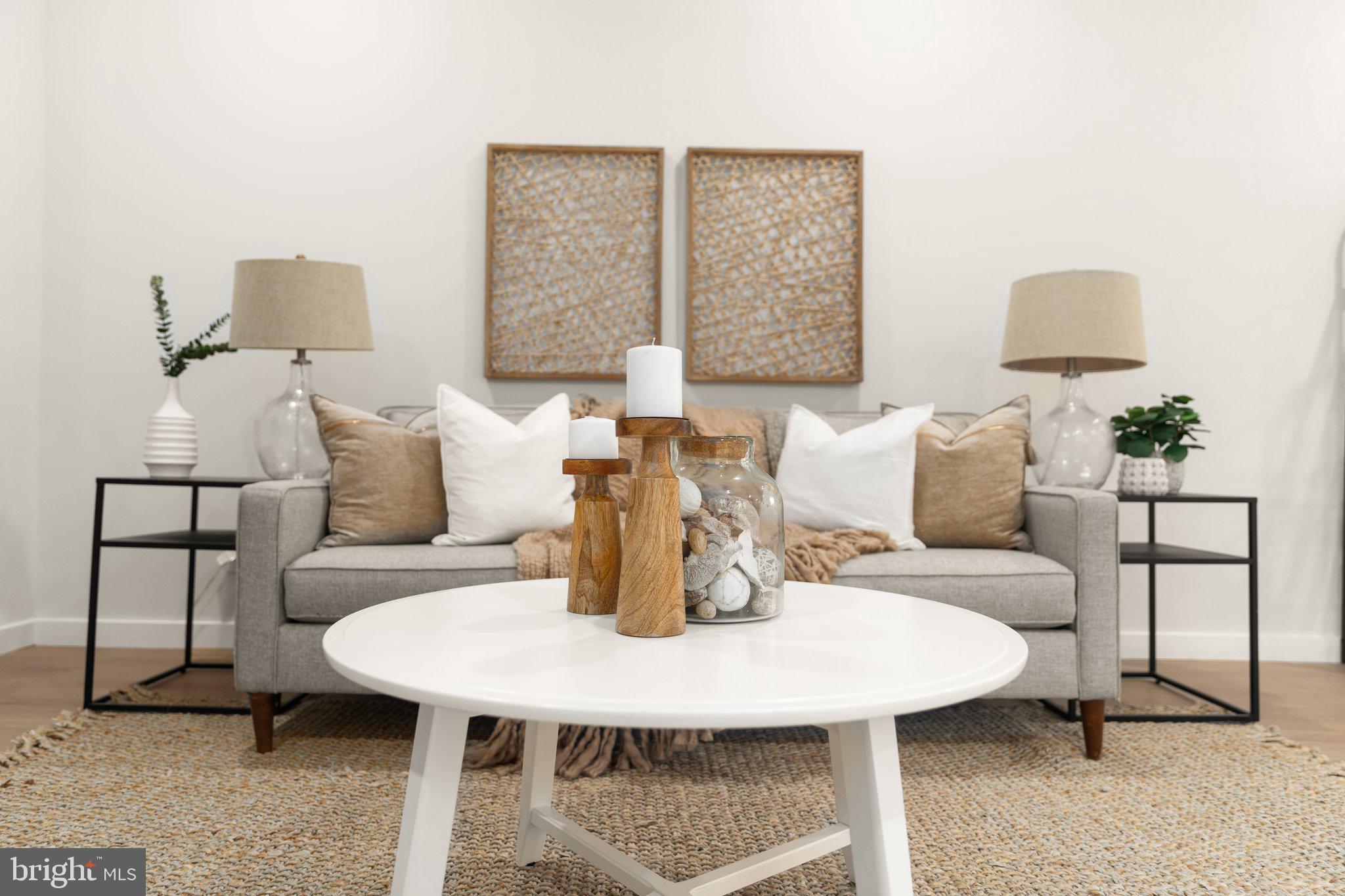 PIKESVILLE - Residential