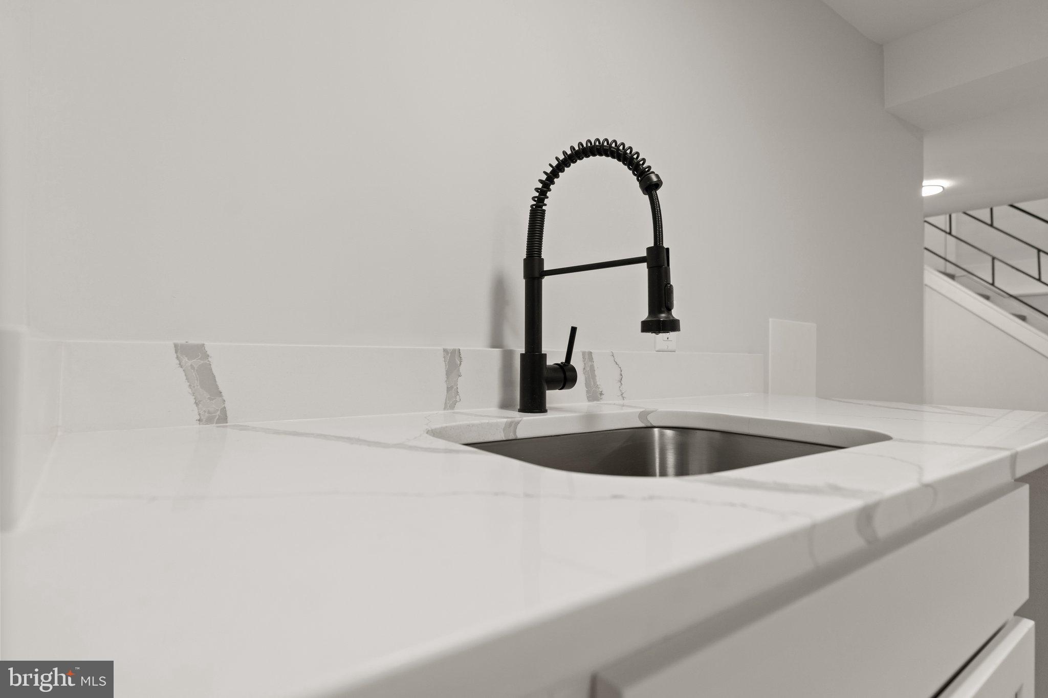 PIKESVILLE - Residential