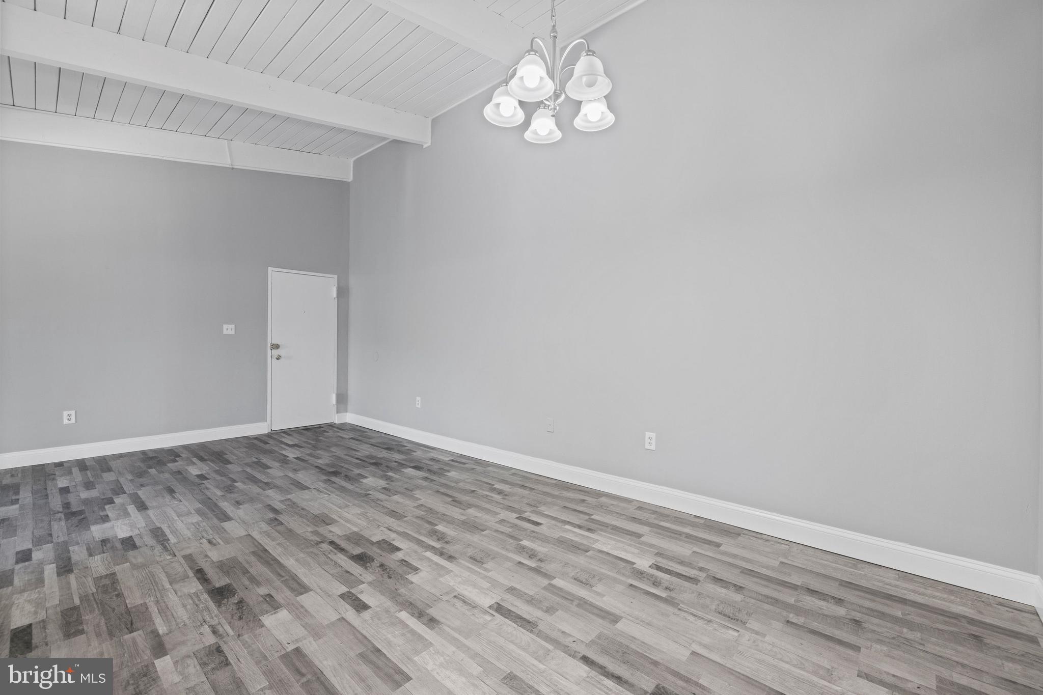 MARYLAND FARMS CONDO - Residential