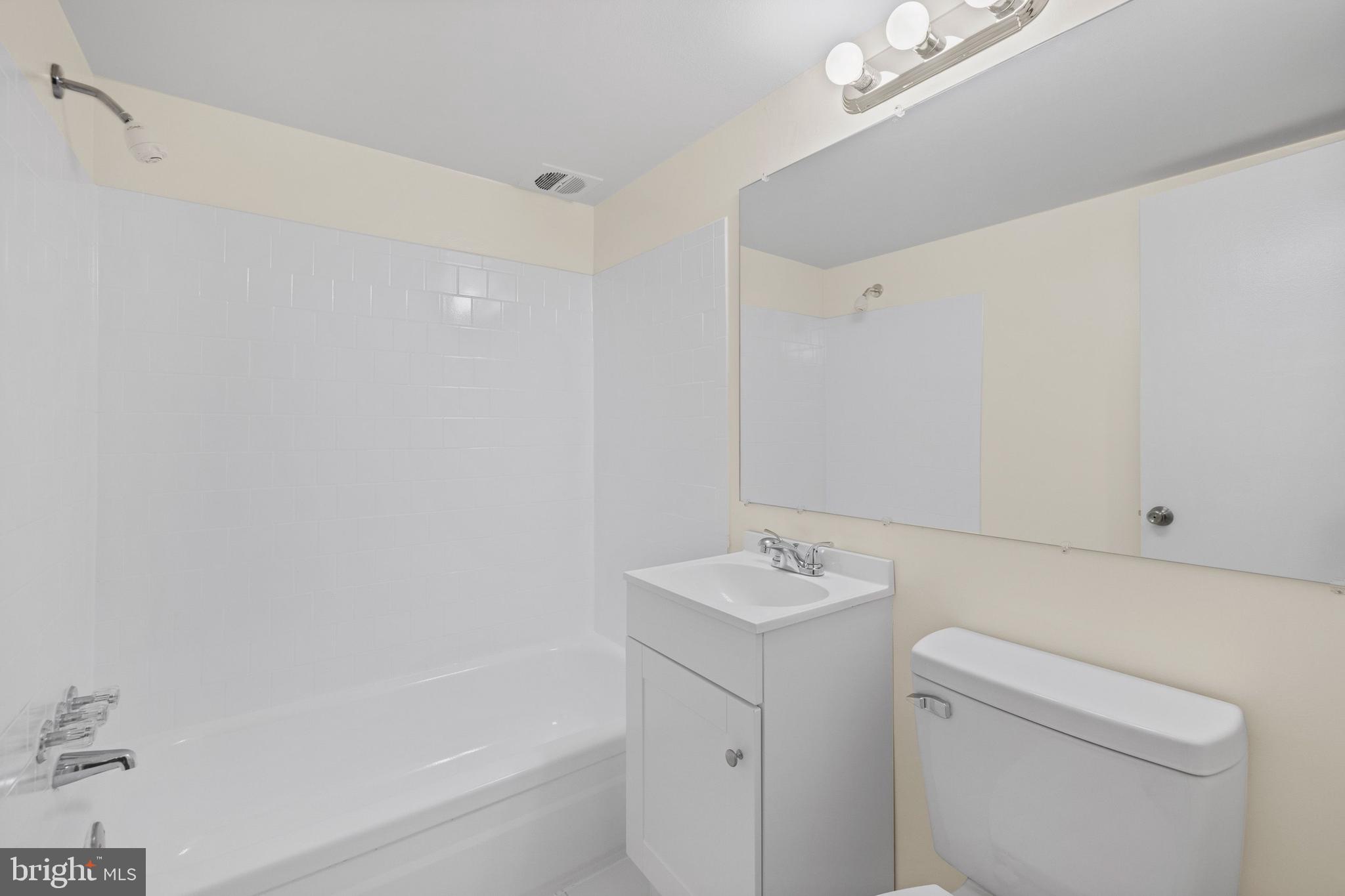 MARYLAND FARMS CONDO - Residential