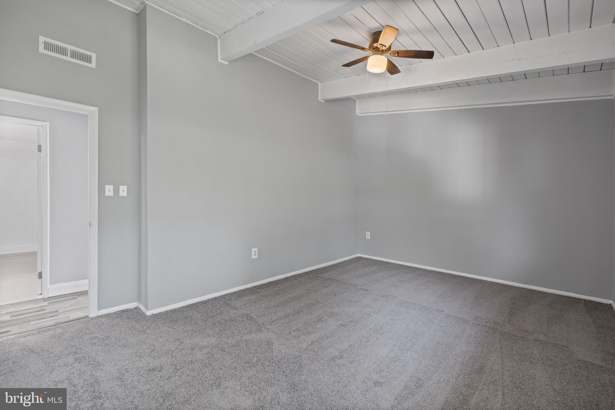 MARYLAND FARMS CONDO - Residential