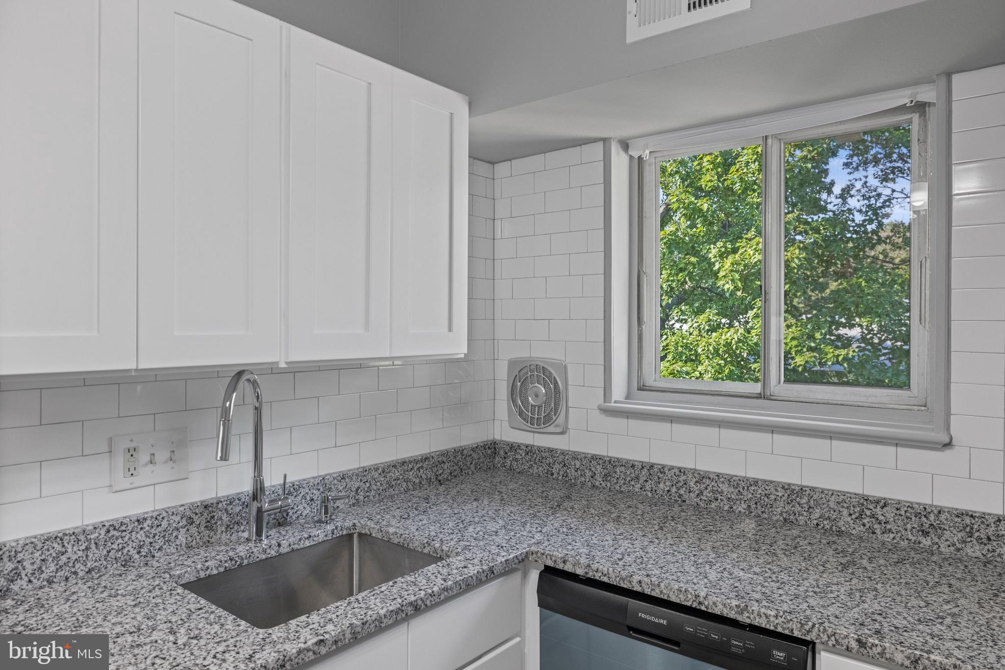 MARYLAND FARMS CONDO - Residential