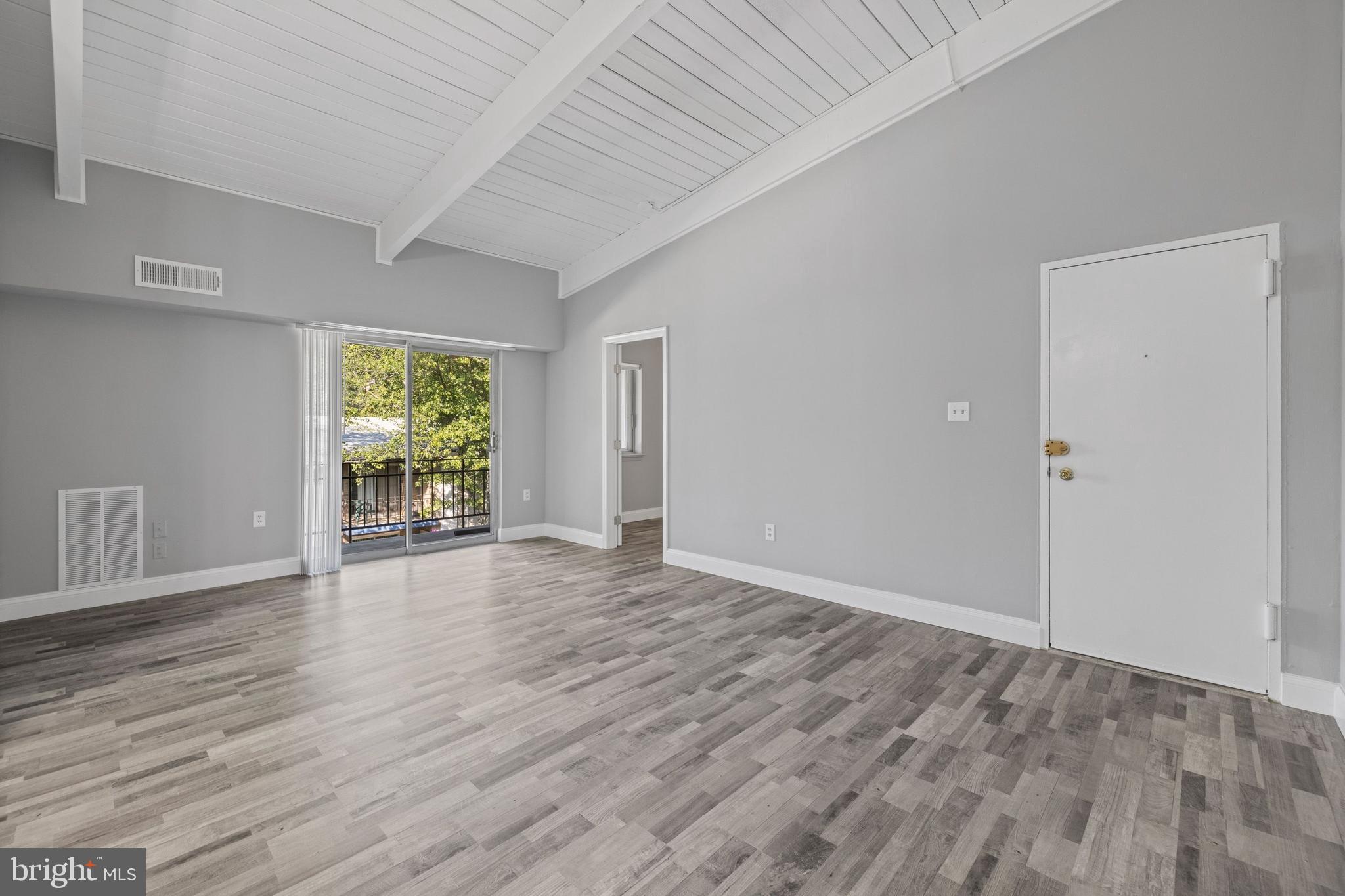 MARYLAND FARMS CONDO - Residential