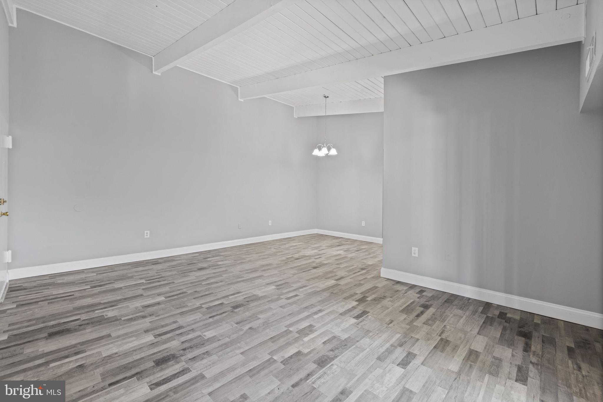 MARYLAND FARMS CONDO - Residential