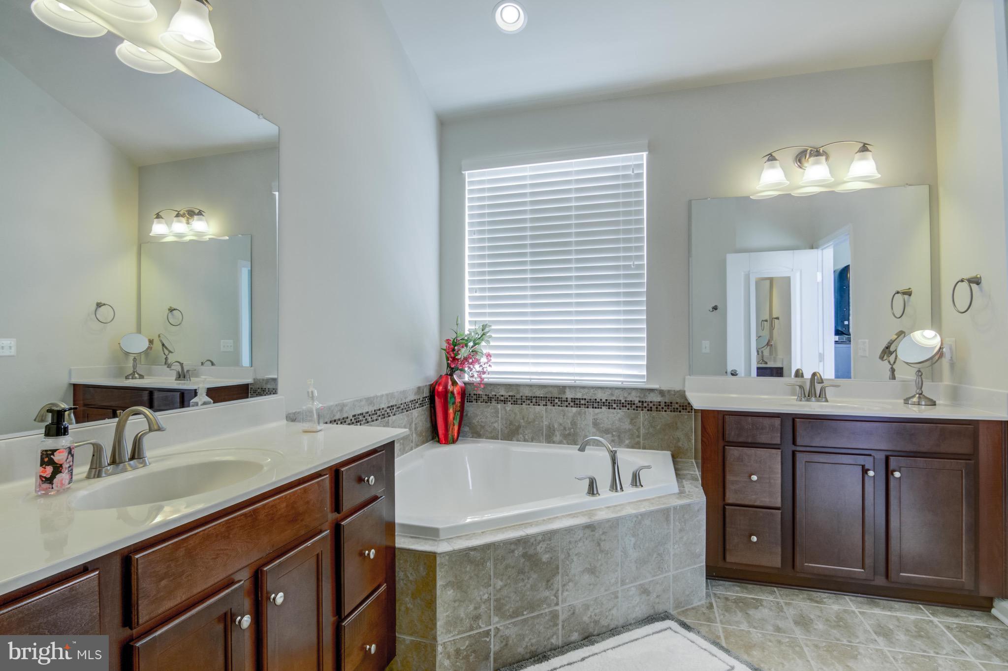 COLONIAL FORGE - Residential