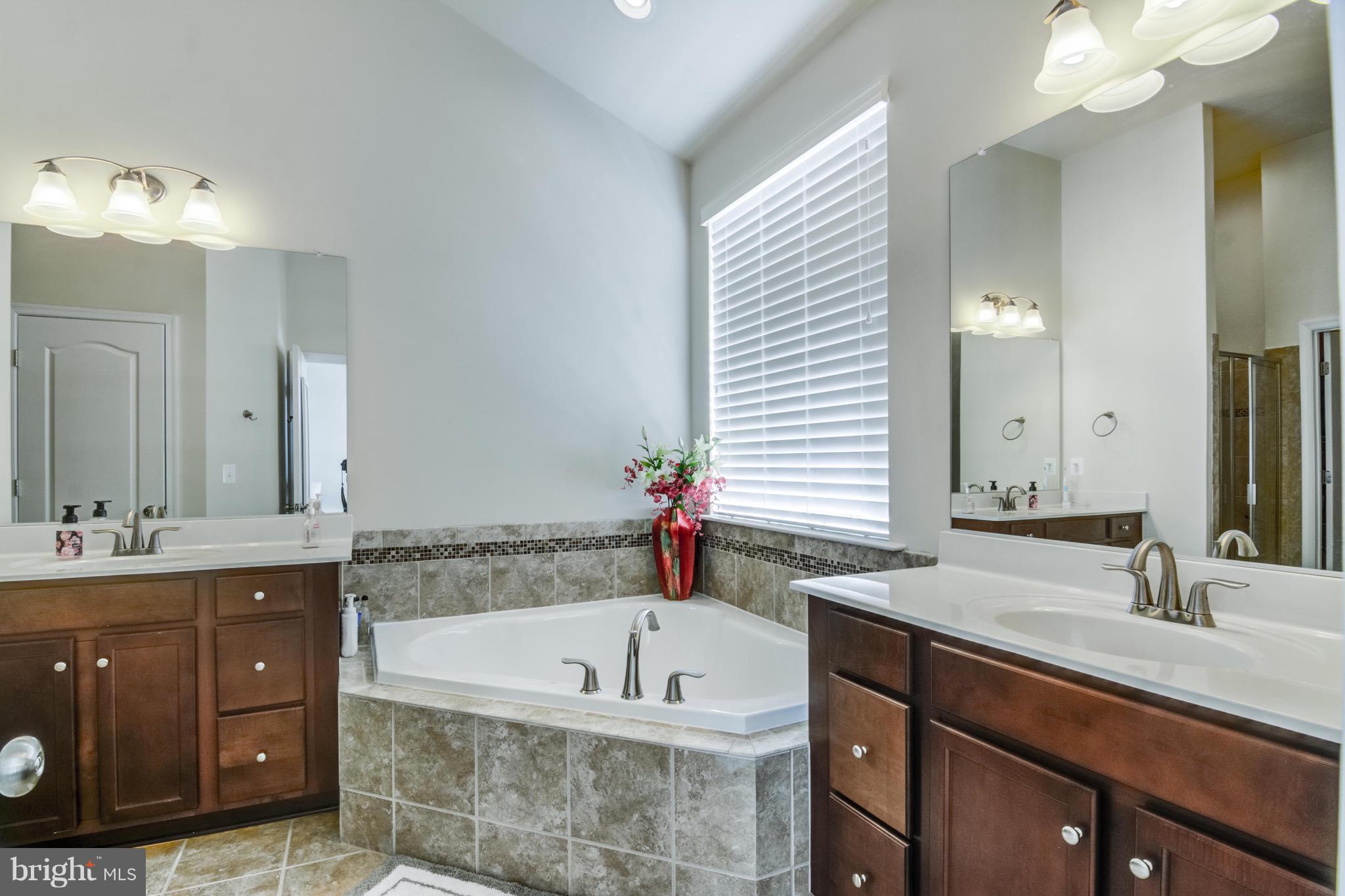 COLONIAL FORGE - Residential