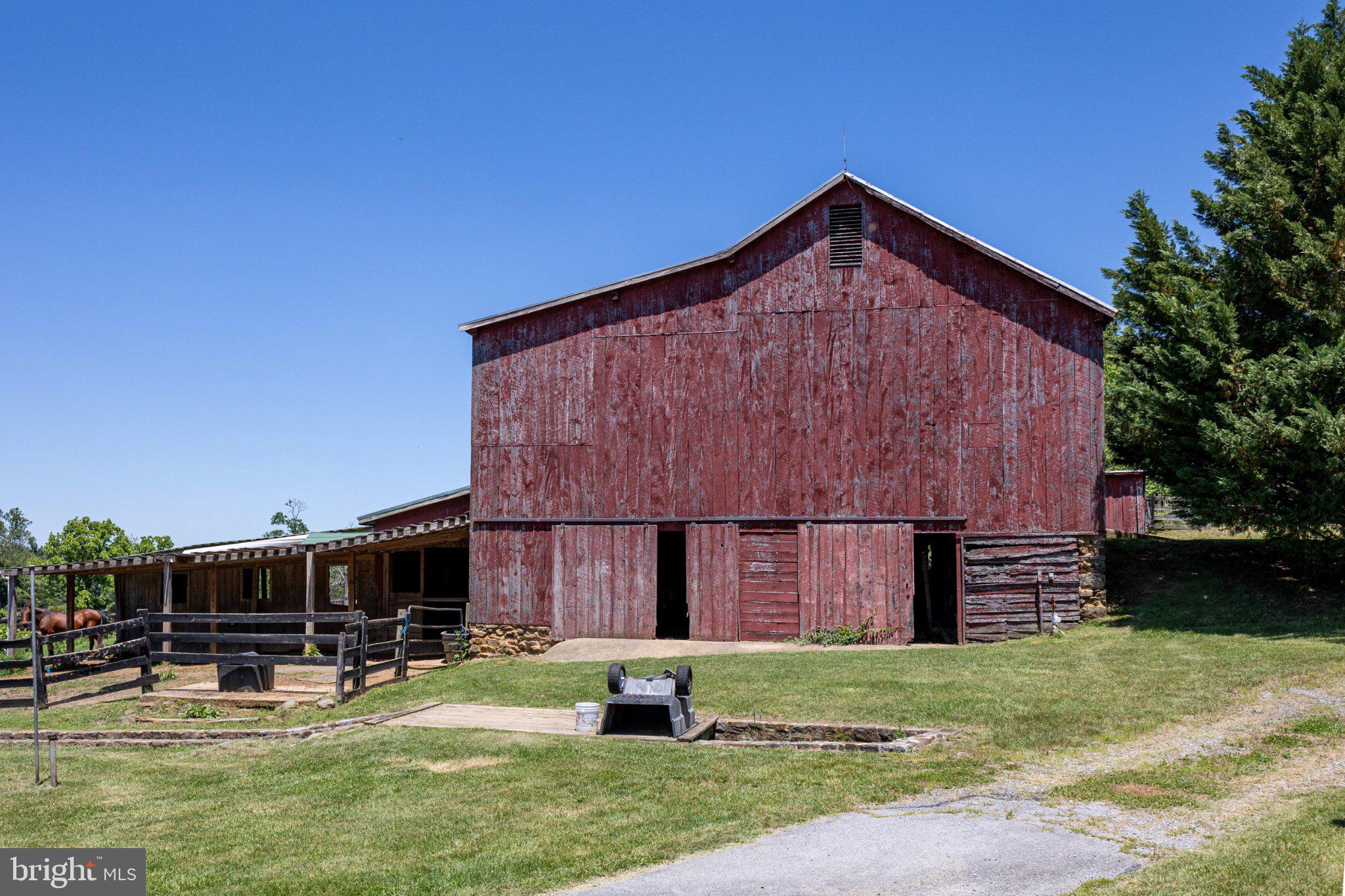 3257 IDA ROAD