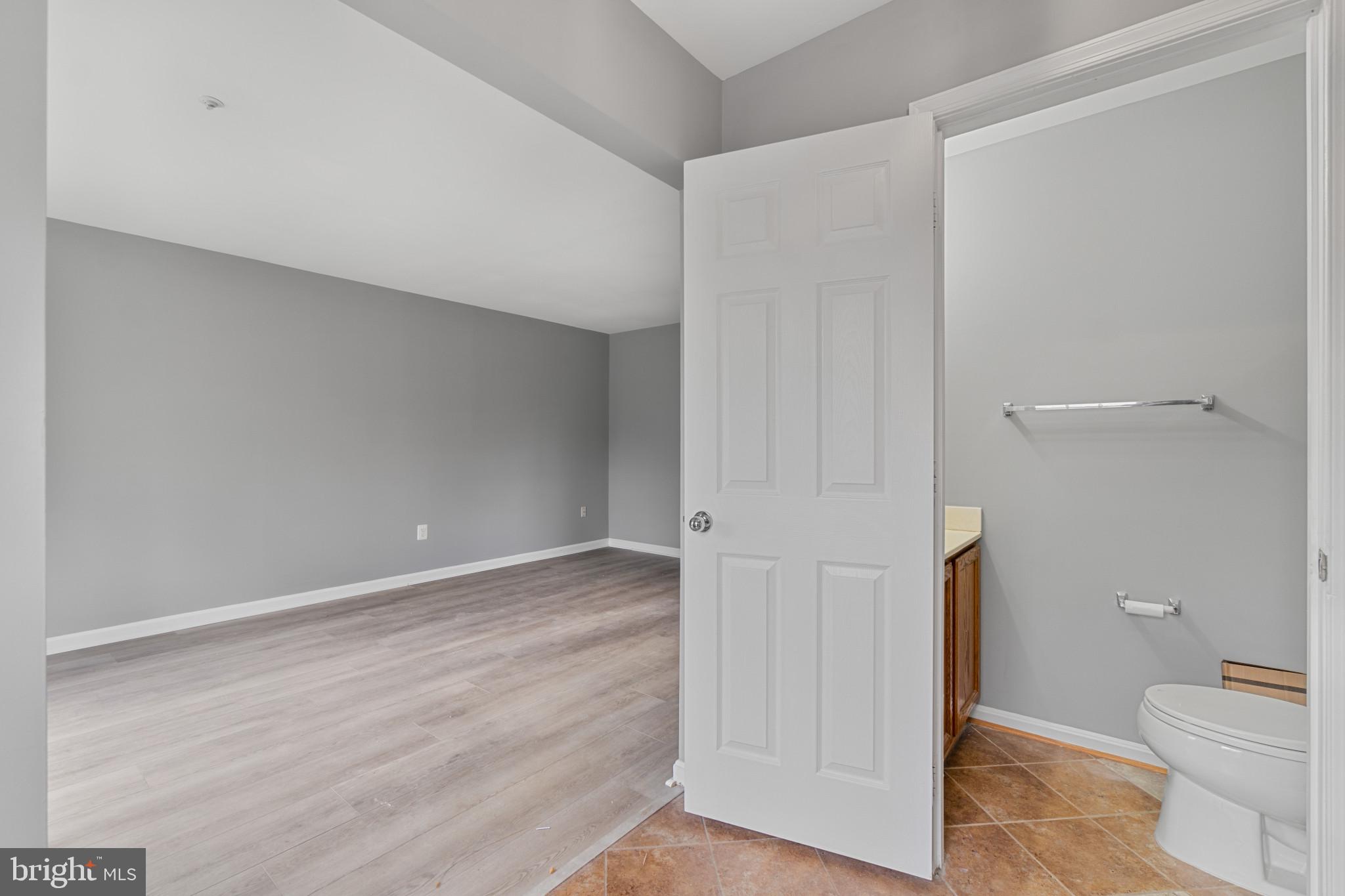 WINDSOR  MILL - Residential Lease