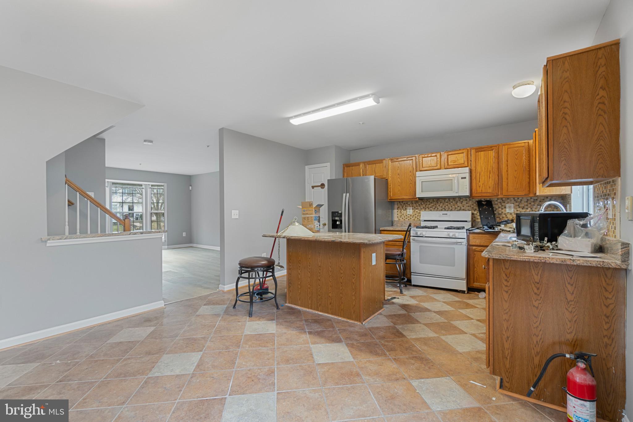 WINDSOR  MILL - Residential Lease