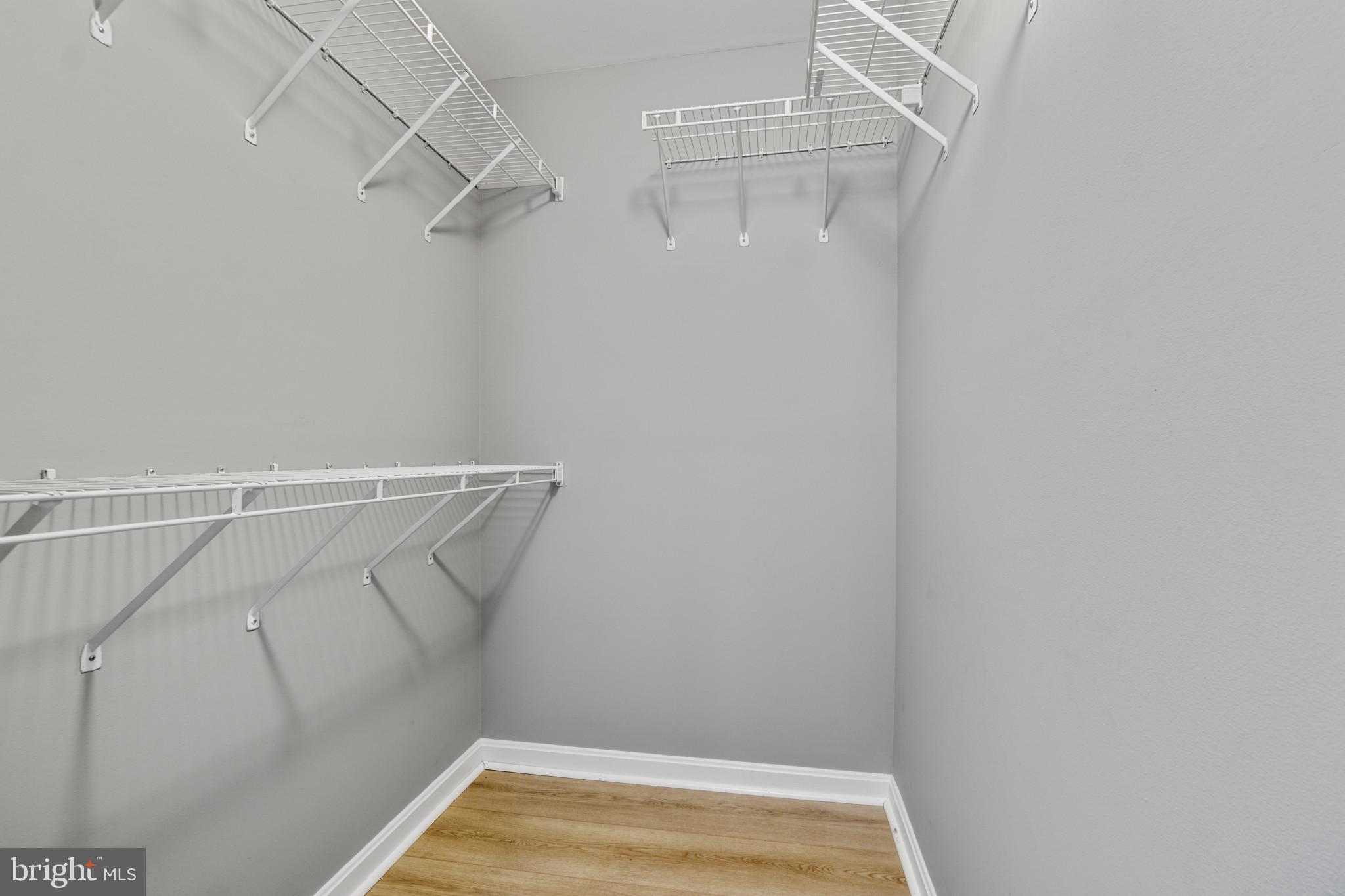 WINDSOR  MILL - Residential Lease