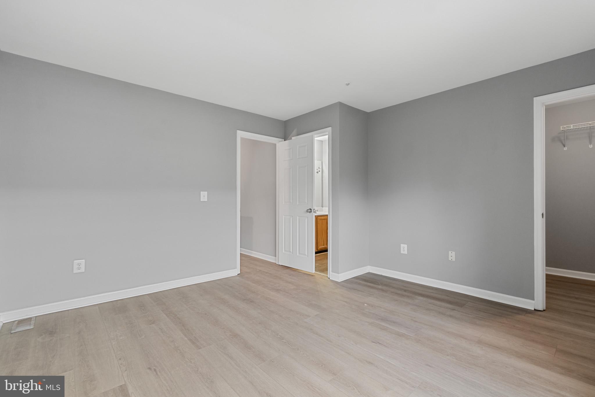 WINDSOR  MILL - Residential Lease