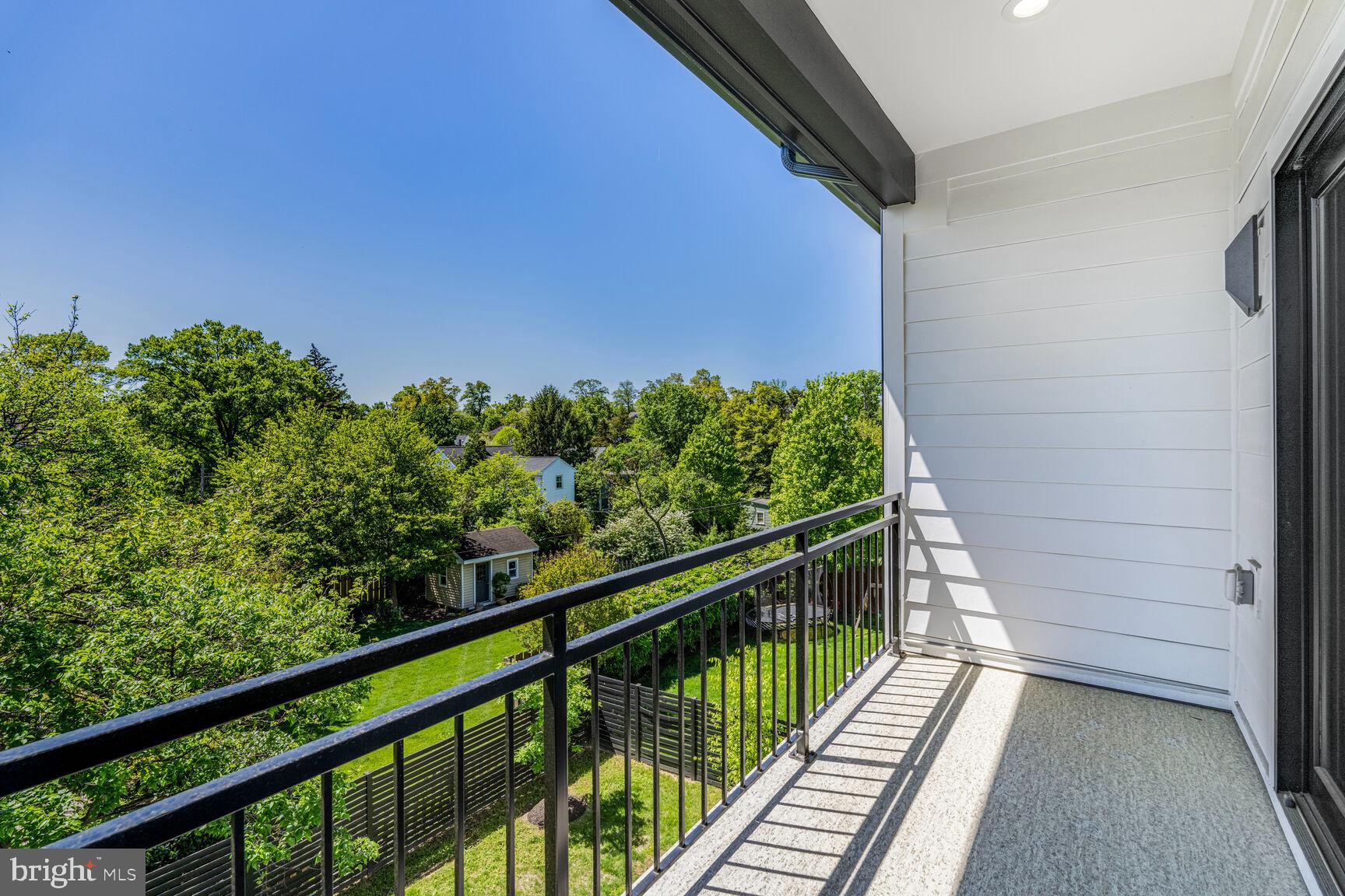 LYON PARK - Residential