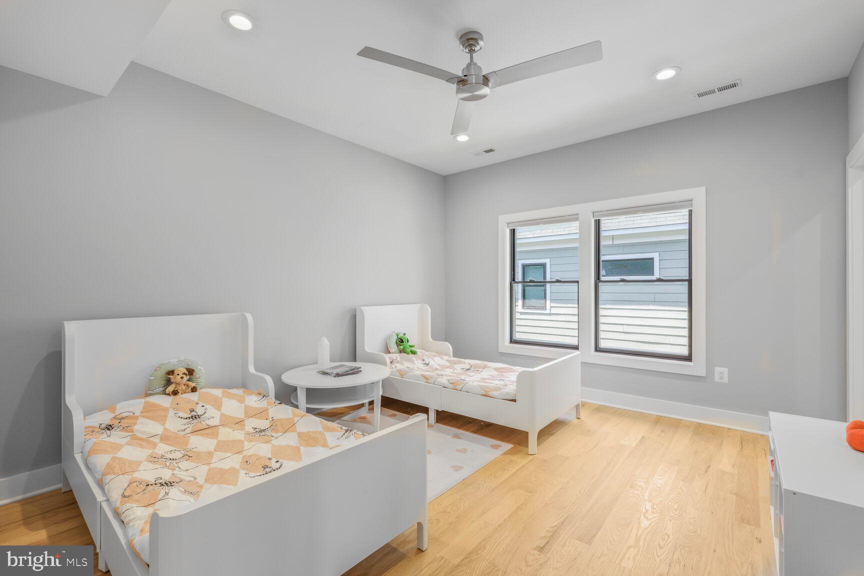 LYON PARK - Residential