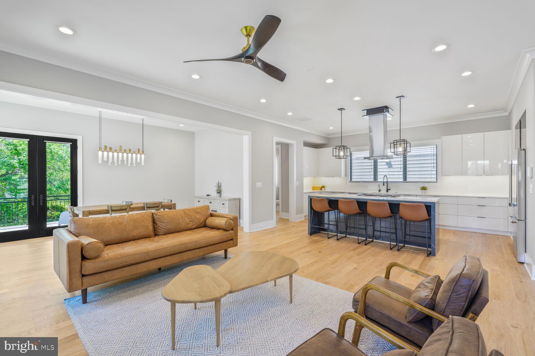 LYON PARK - Residential