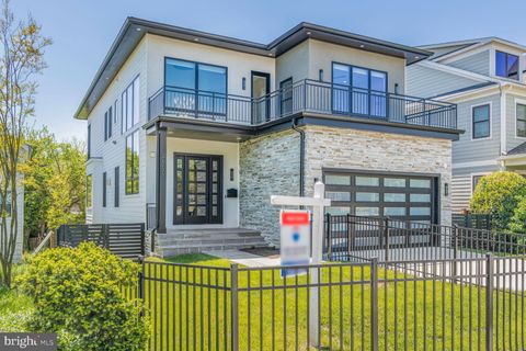 2600 3RD STREET N ARLINGTON VA 22201