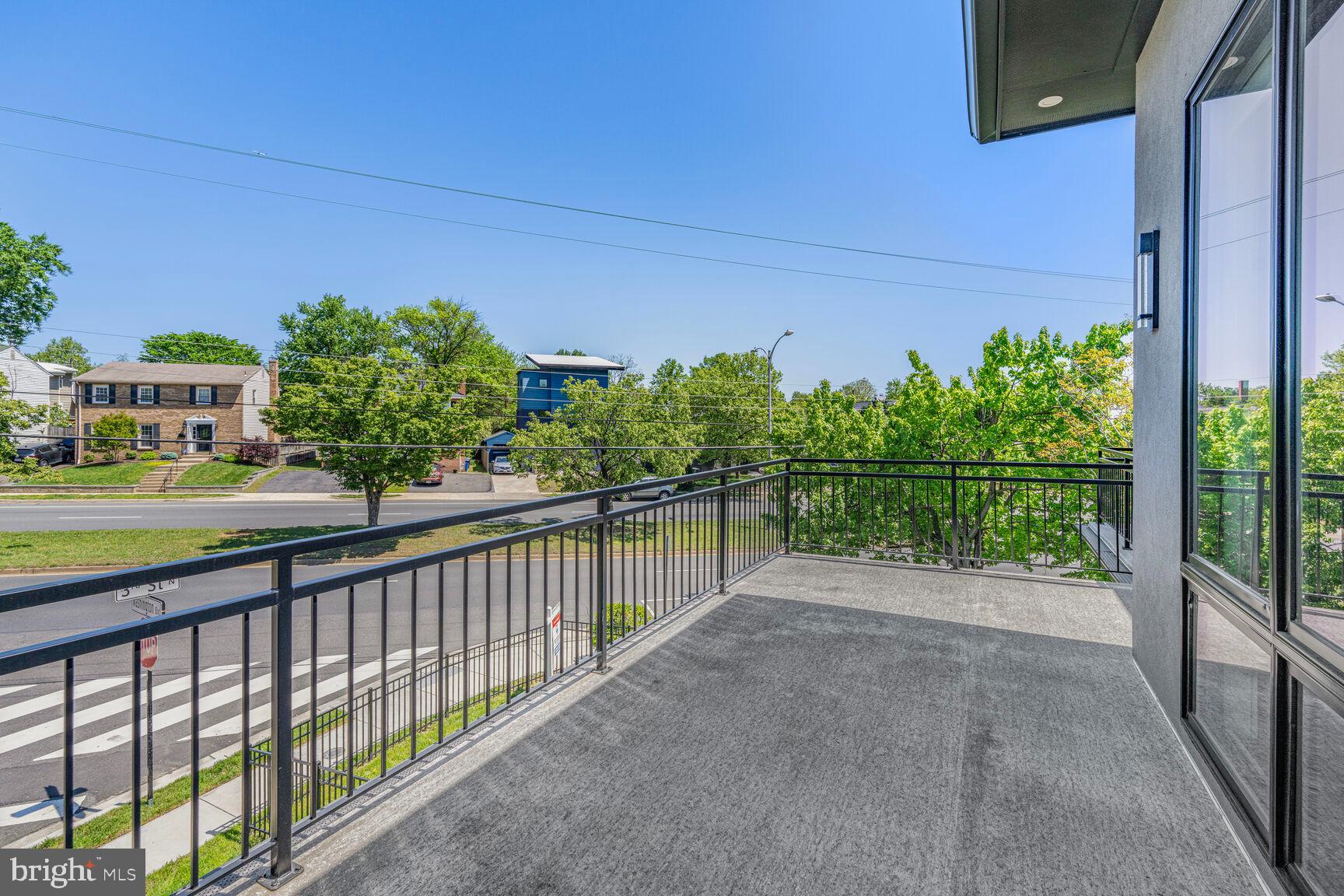 LYON PARK - Residential