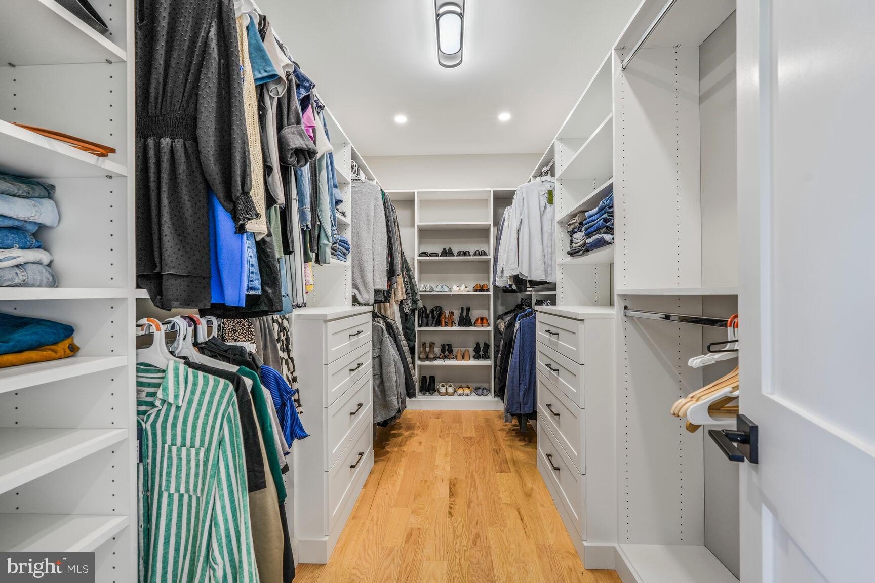 LYON PARK - Residential